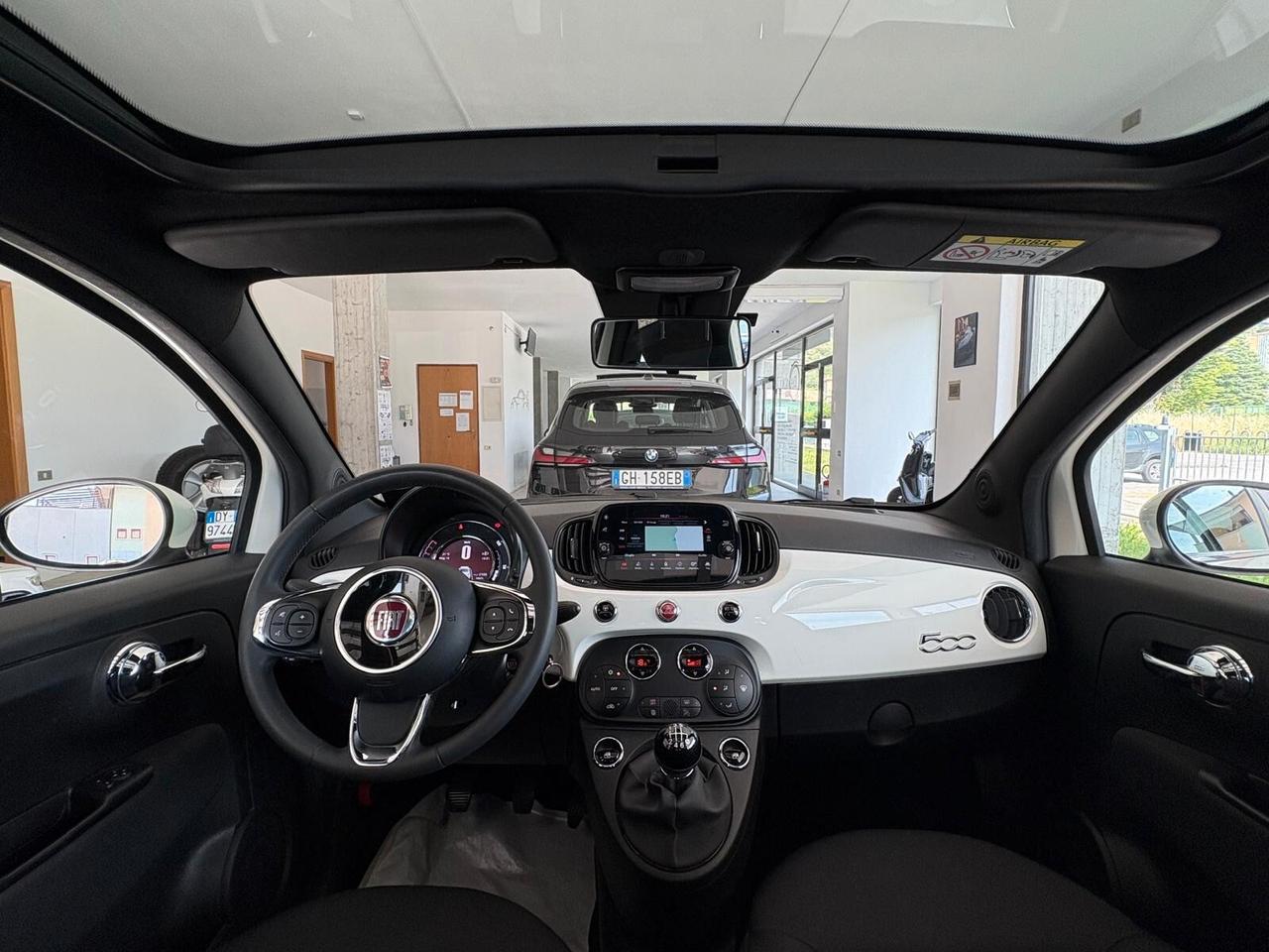 Fiat 500 DOLCEVITA 1.0 HYBRID 69CV - OK NEOPATENTATI