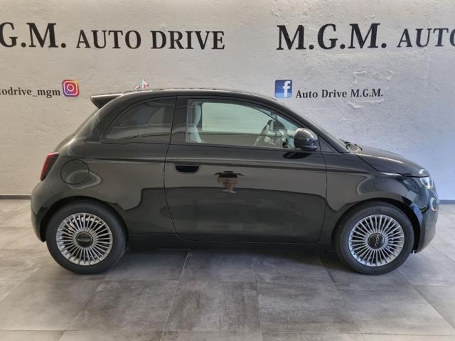 FIAT 500 Berlina Hybrid Icon