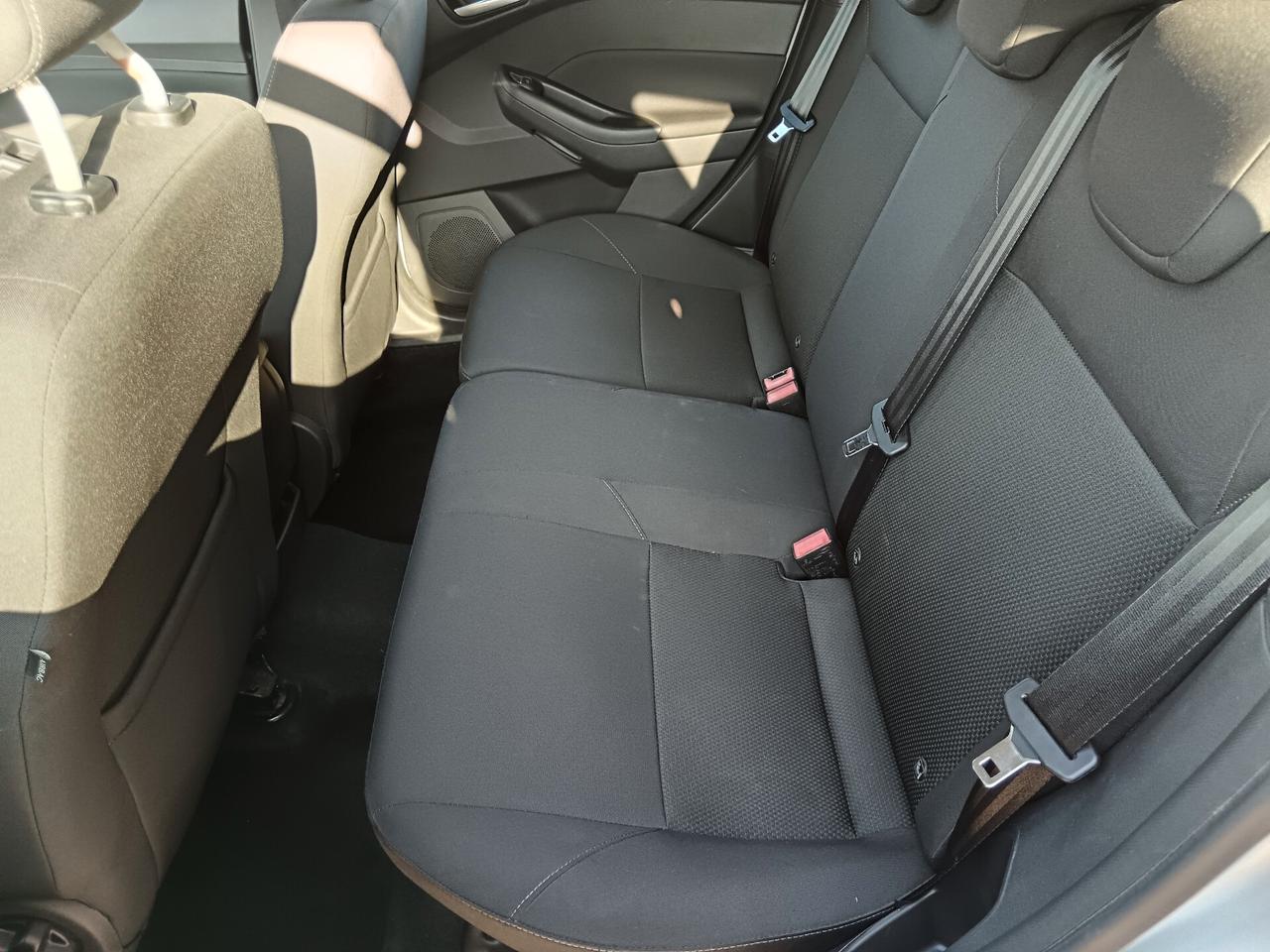 Ford Focus 1.6 120 CV GPL Titanium