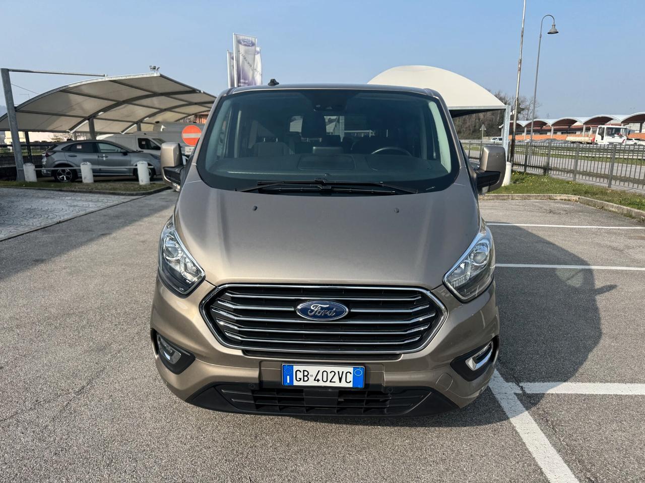 Ford Tourneo Custom Trend 2.0 TDCi 130CV 9posti