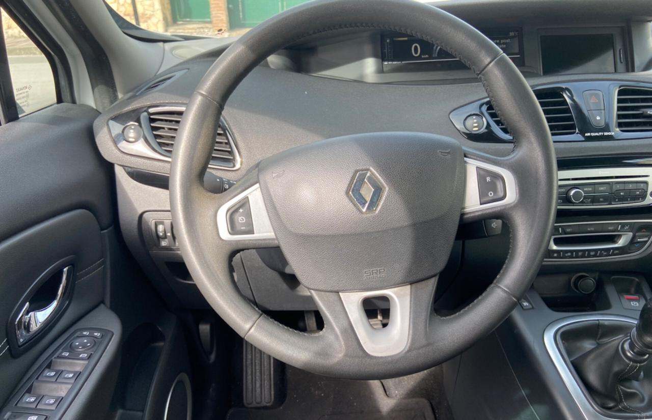 Renault Scenic Scénic XMod 1.6 dCi 130CV LUXE