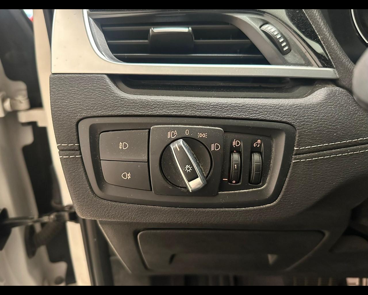 BMW X1 (F48) - X1 sDrive18d xLine