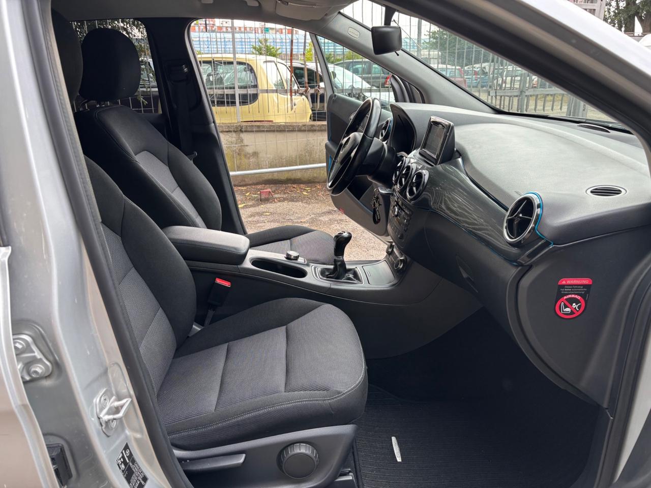 Mercedes-benz B 180 CDI BlueEFFICIENCY Premium