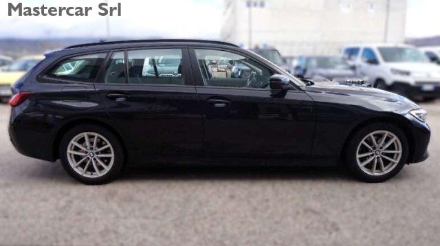 BMW 318 G21Touring mhev 48V Busine/Advantage auto-GH222RB