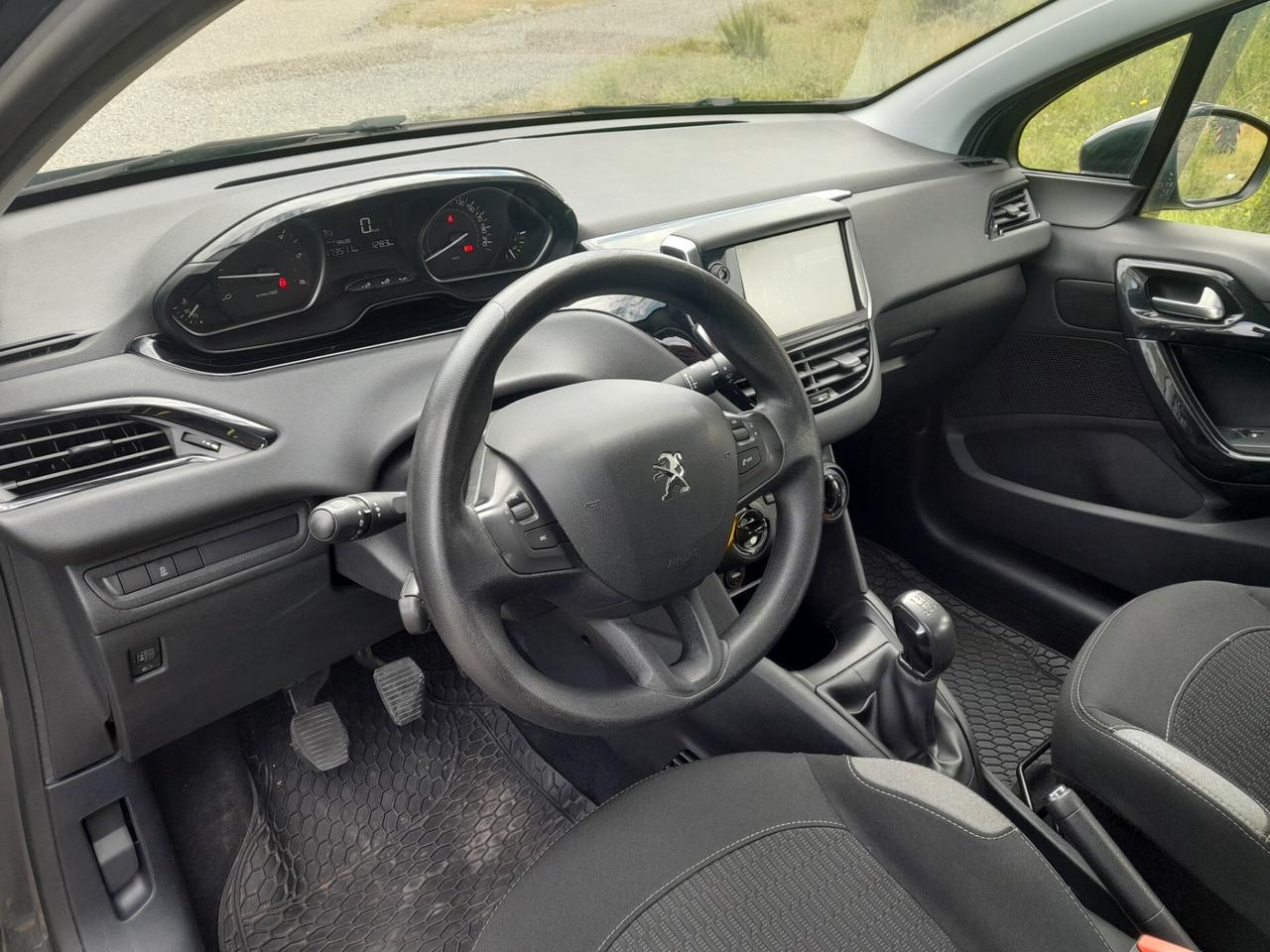 Peugeot 208 BlueHDi 75 5 porte Allure