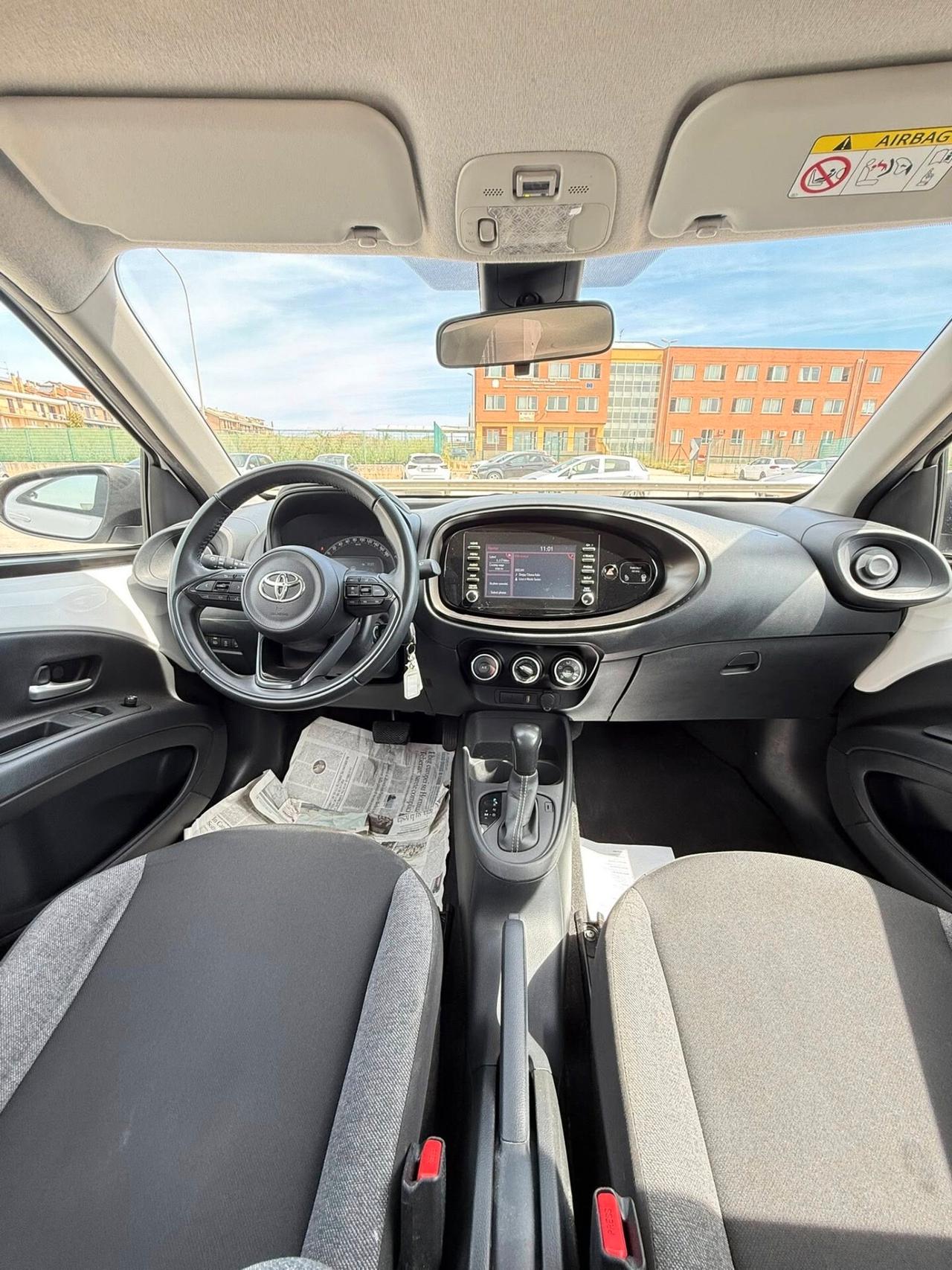 Toyota Aygo X 1.0 VVT-i 72 CV 5 porte Lounge Air S-CVT