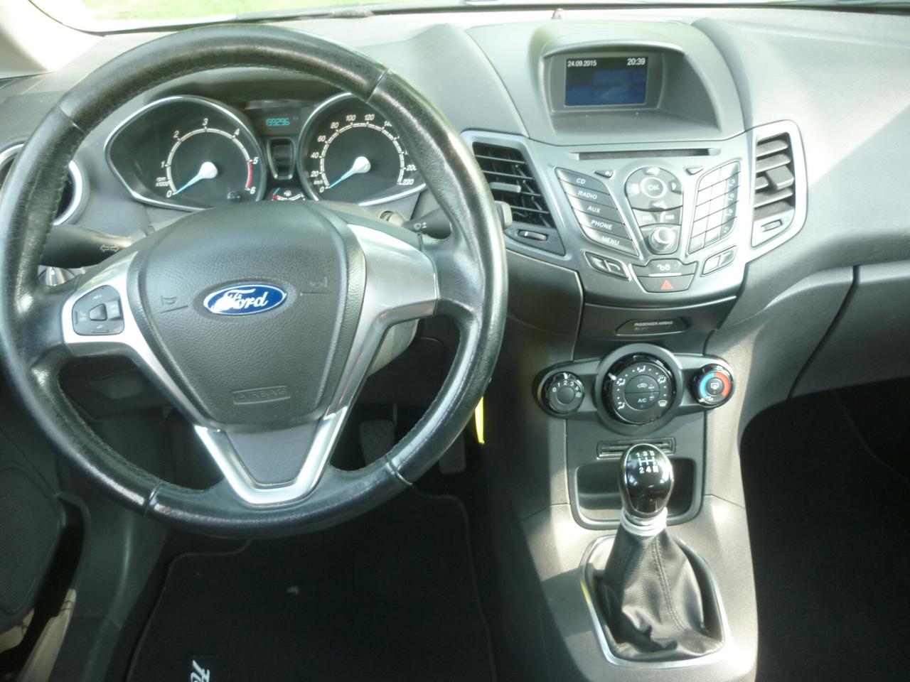 Ford Fiesta 1.5 TDCi 75CV 5 porte