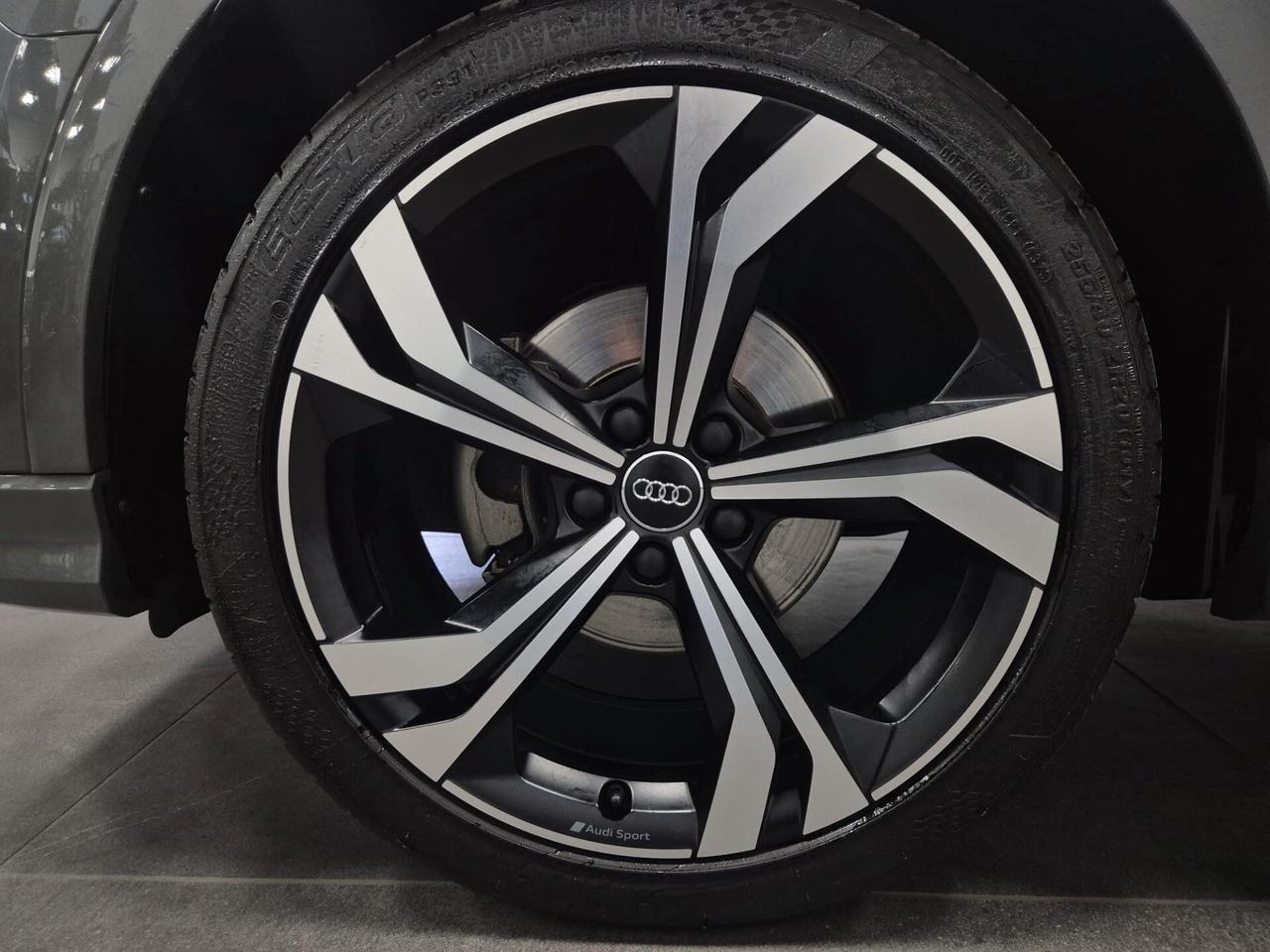 Audi Q3 35 TDI S tronic line edition