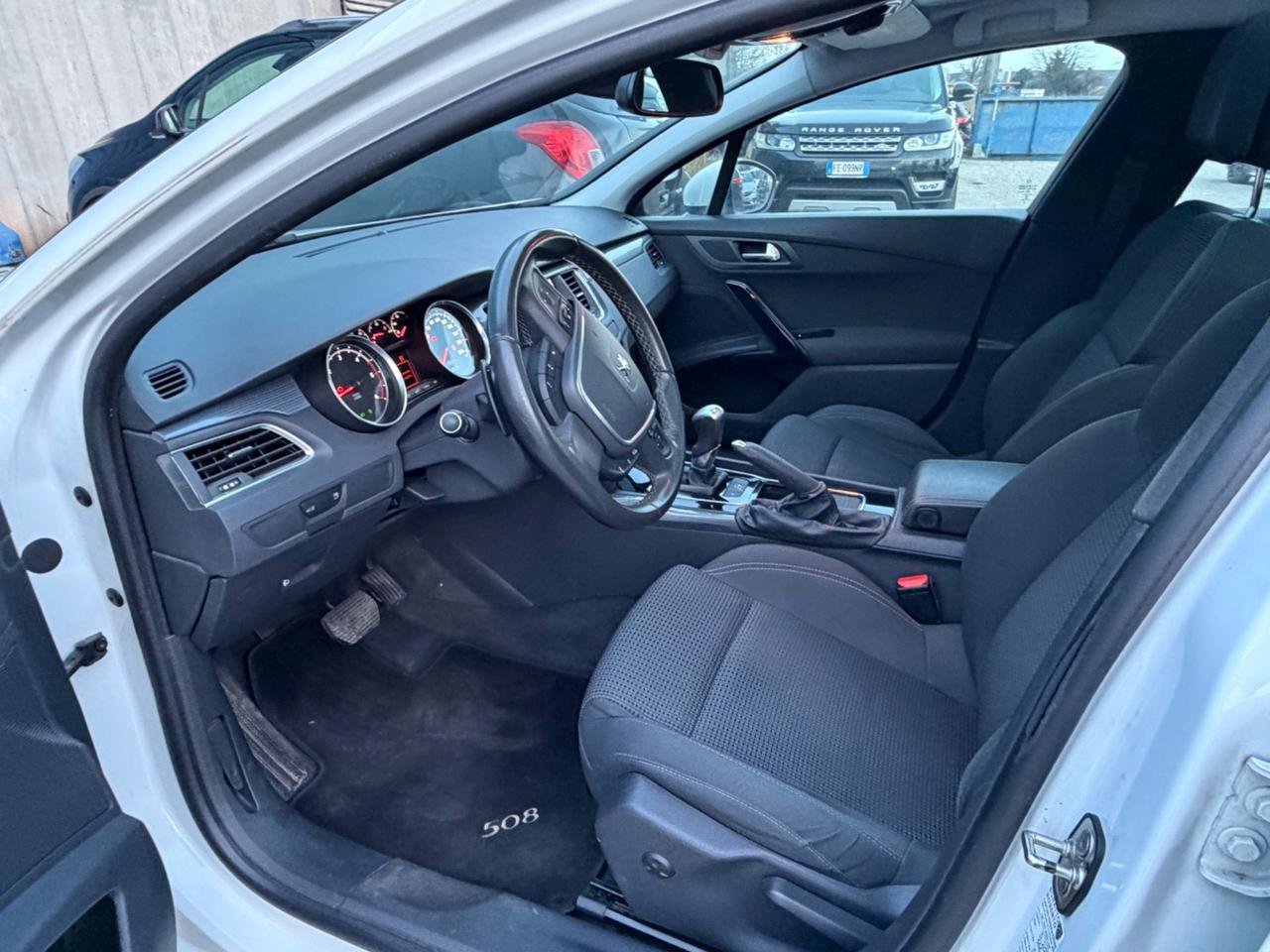 Peugeot 508 1.6 e-HDi 115 CV Stop&Start SW Business Mix