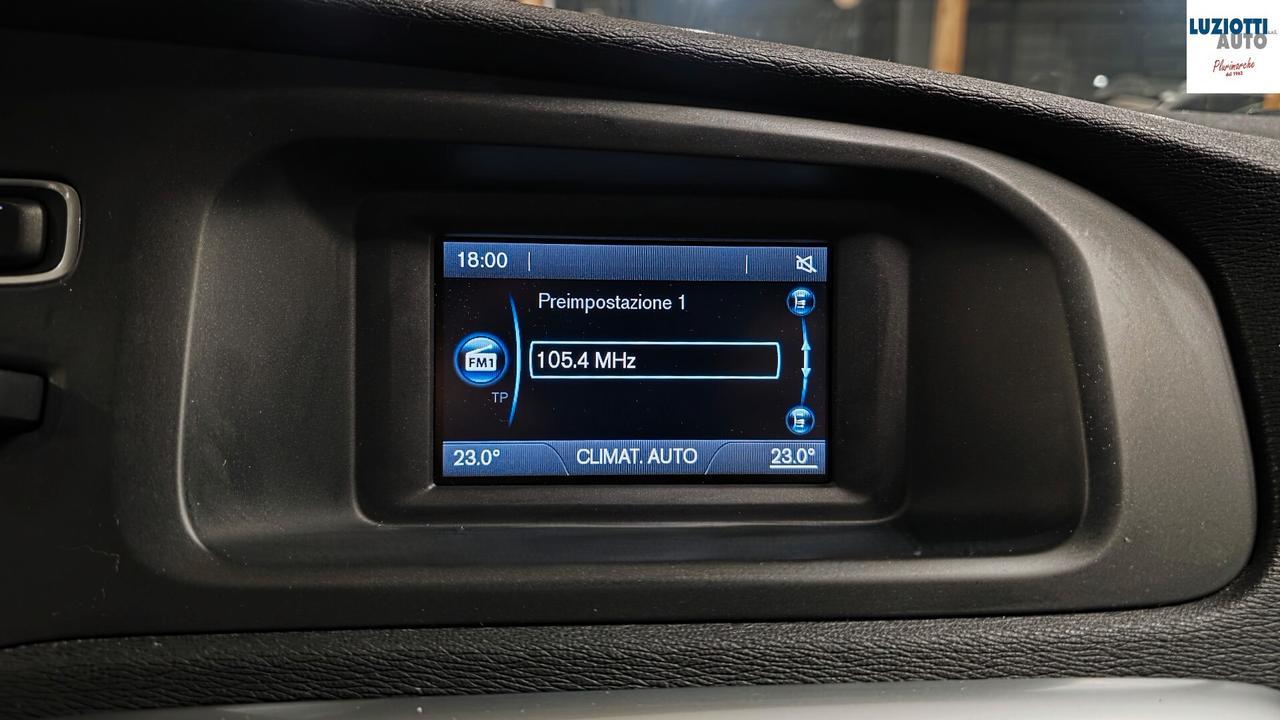 Volvo V40 Cross Country D2