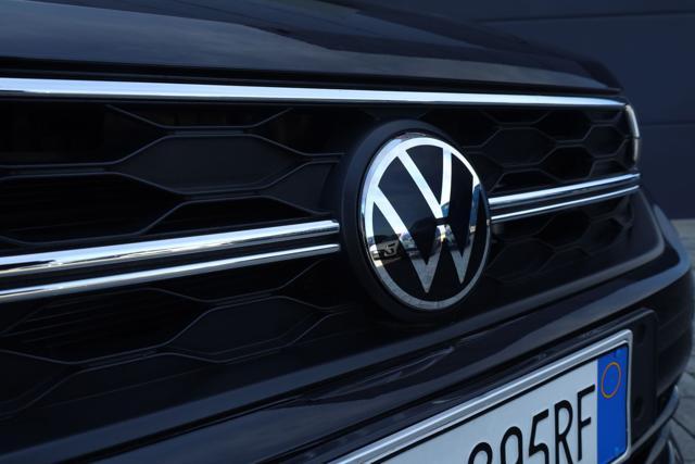 VOLKSWAGEN Taigo 1.0 TSI 115 CV R-Line