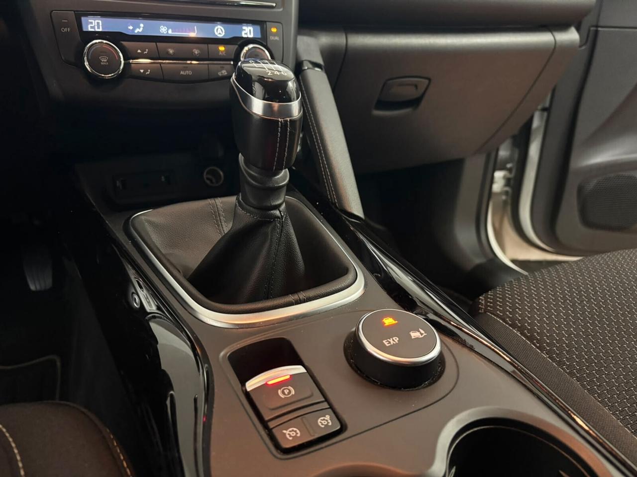 RENAULT KADJAR 2018 1.5 diesel sport edition 2