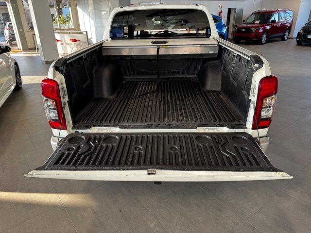 MITSUBISHI L200 2.3 D Doub.Cab 4x4 Sup.Select P2.Intouch Diamond a