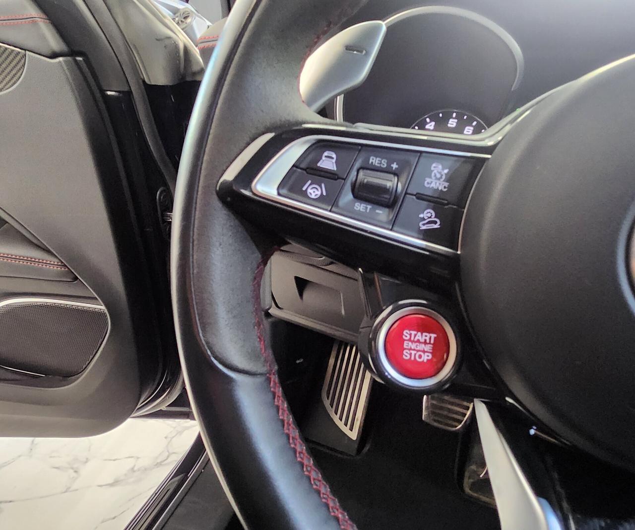 Alfa Romeo Stelvio 2.9 Bi-Turbo V6 510 CV AT8 Quad