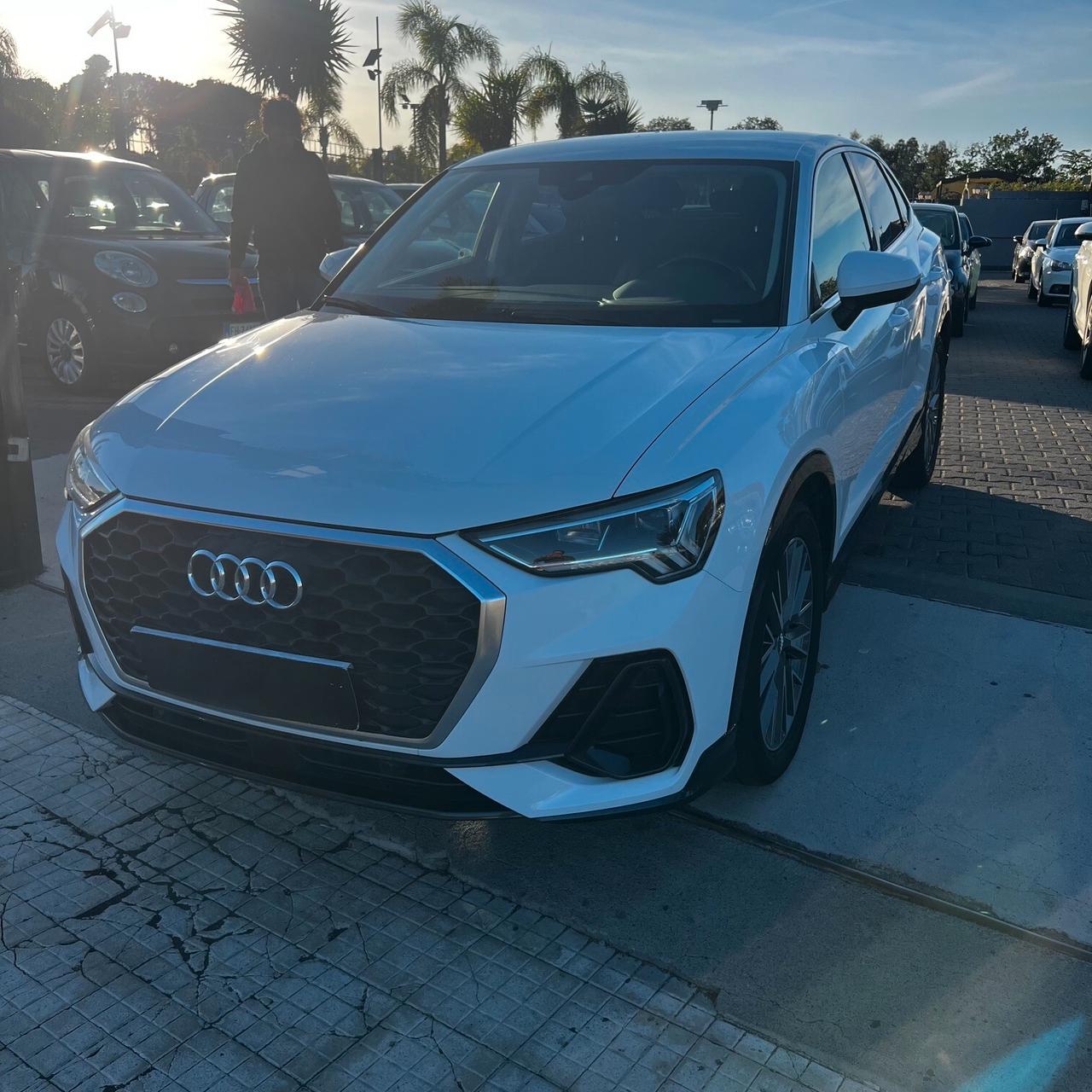Audi Q3 35 TDI S tronic line edition