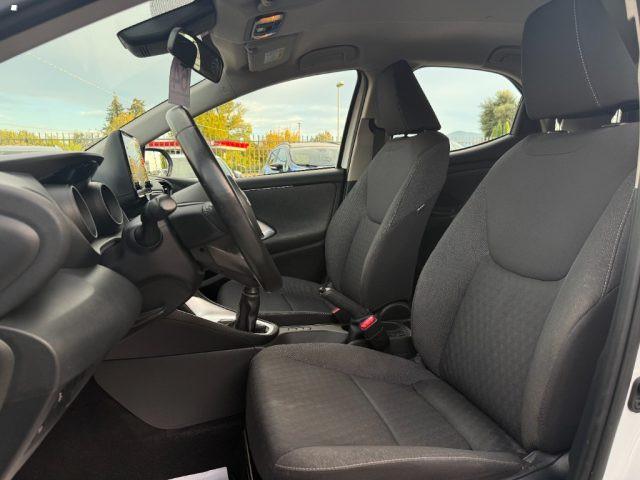TOYOTA Yaris 1.0 5 porte Dynamic