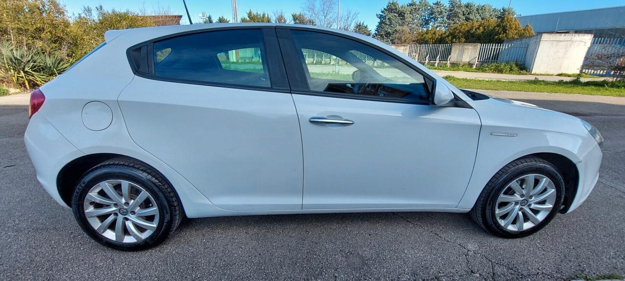 GIULIETTA 1,4 TURBO 120 CV GPL DI SERIE TELEFONO SENSORI CRUISE CONTROL IMPECCABILE FULL