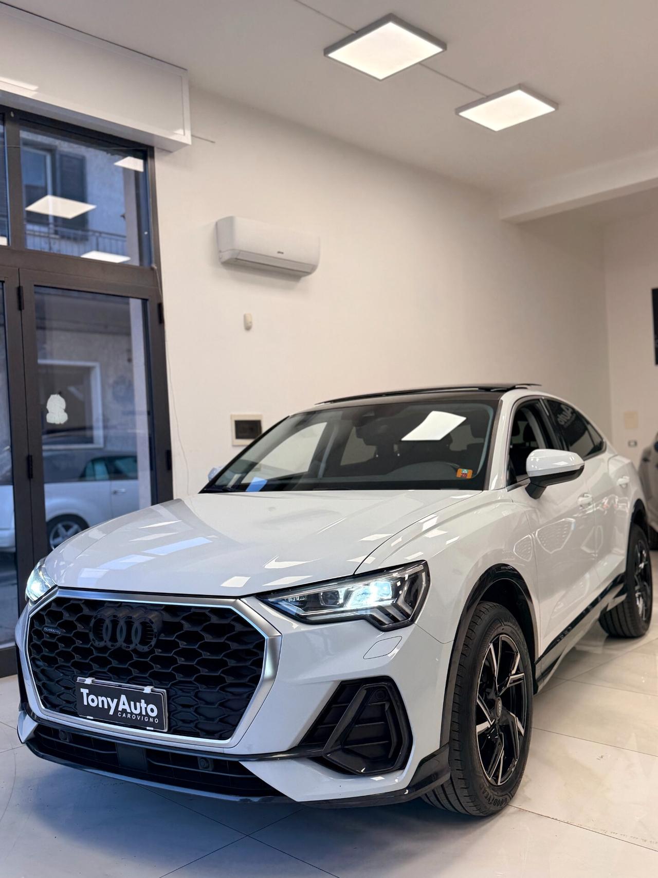 Audi Q3 SPB 40 TDI quattro S tronic 190 C.V CON TETTO APRIBILE,VIRTUAL COCKPIT,APPLE CARPLAY,TELECAMERA