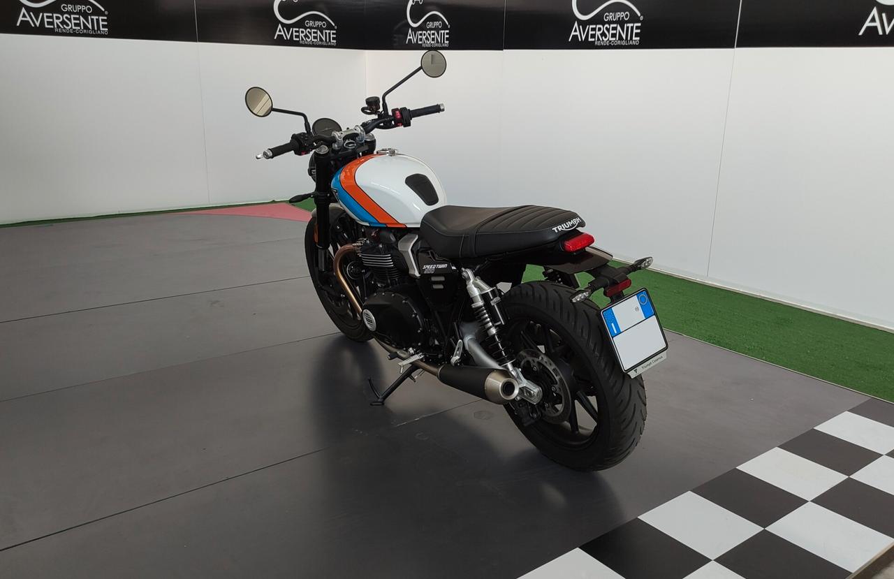 Triumph Speed Twin 900