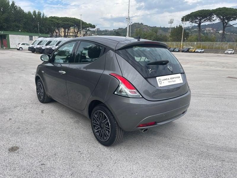 Lancia Ypsilon 1.0 FireFly 70cv S&S Hybrid GOLD