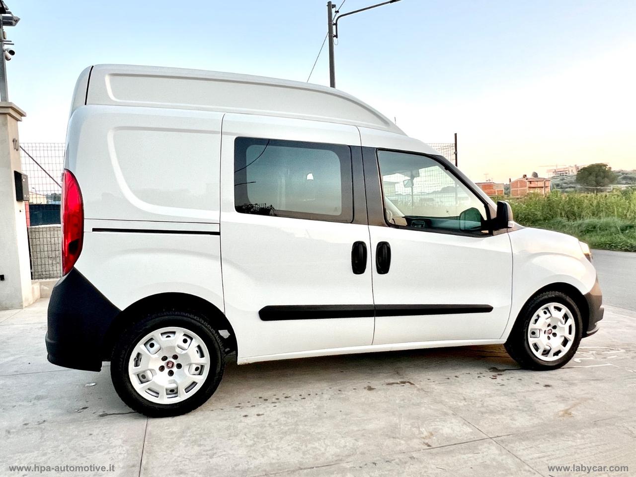 FIAT Doblò 1.6 MJT 120CV TETTO ALTO CLIMA AUTOMATICO 2 PORTE LATERLAI