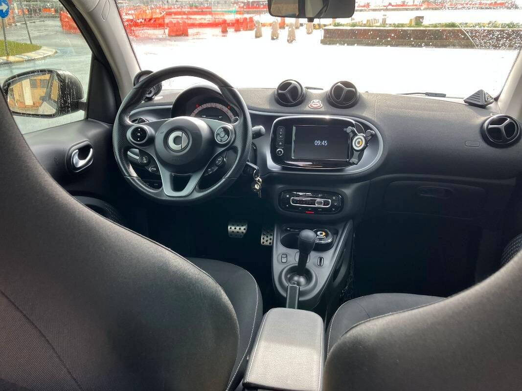 Smart Fortwo 0.9 t Passion 90cv twinamic my18