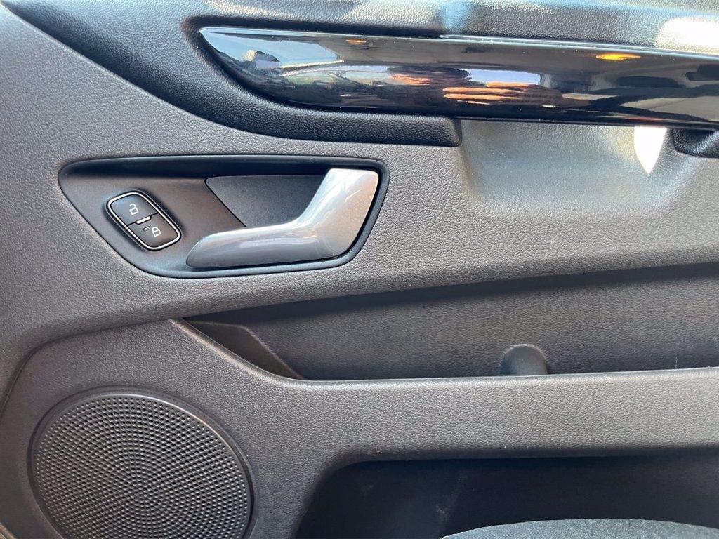 FORD transit custom 300 2.0 tdci 170cv Titanium L2H1 auto E6.2 del 2022