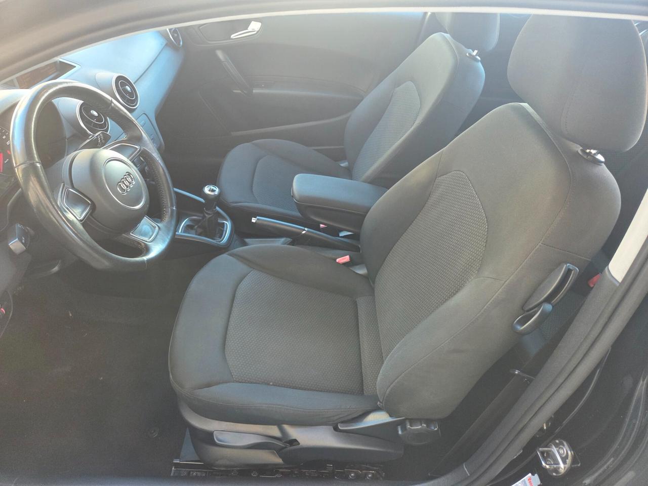 AUDI A1 1.2 BENZINA 86 CV KM 140000 CERTIFIC