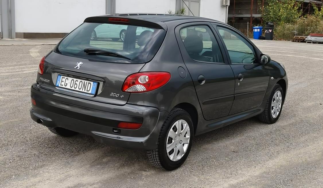 Peugeot 206 Plus 1.1 60CV 5p. Trendy