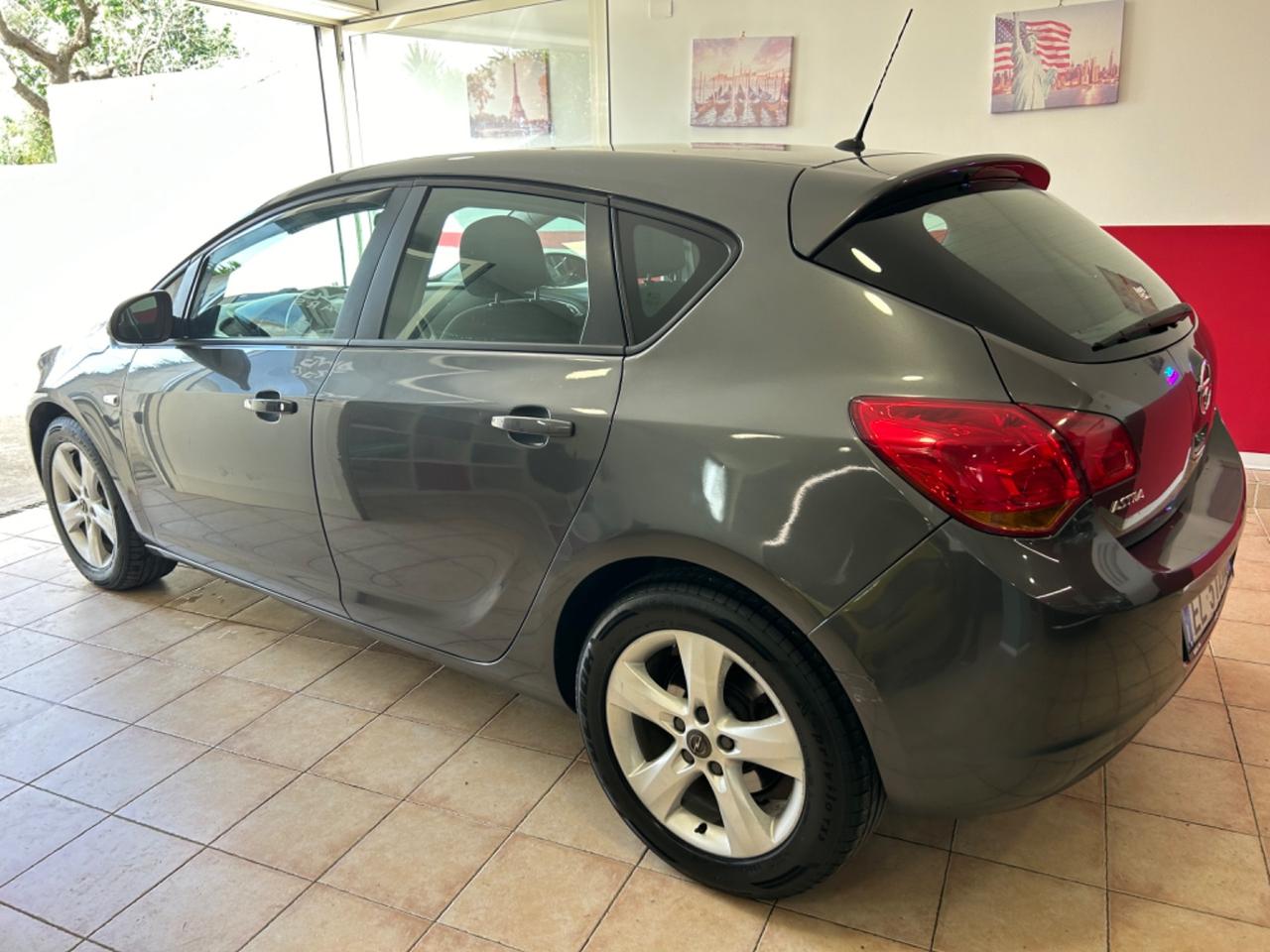 Opel Astra 1.7 CDTI 110CV 5 porte Elective
