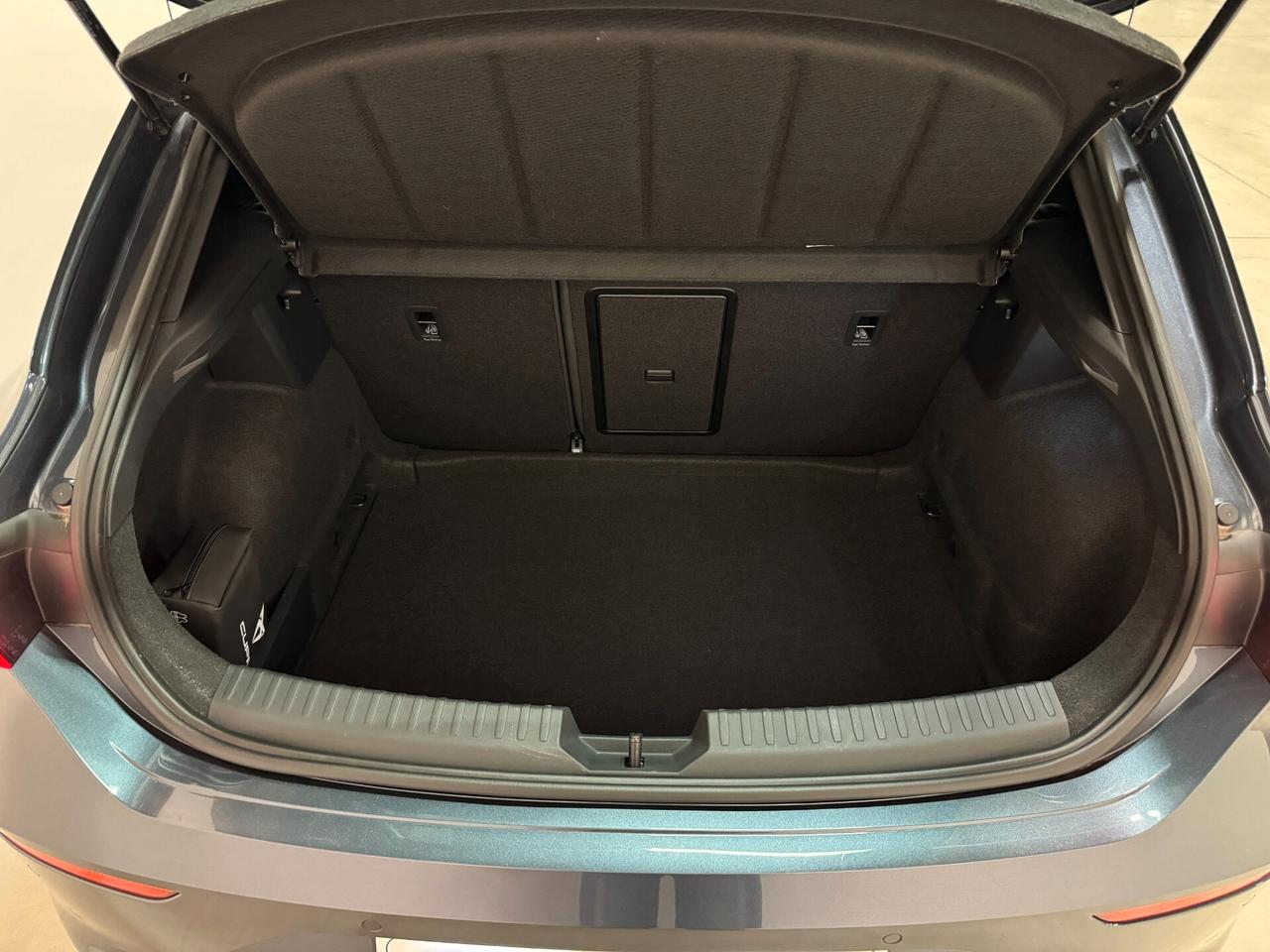 Cupra Leon 1.5 Hybrid 150 CV DSG