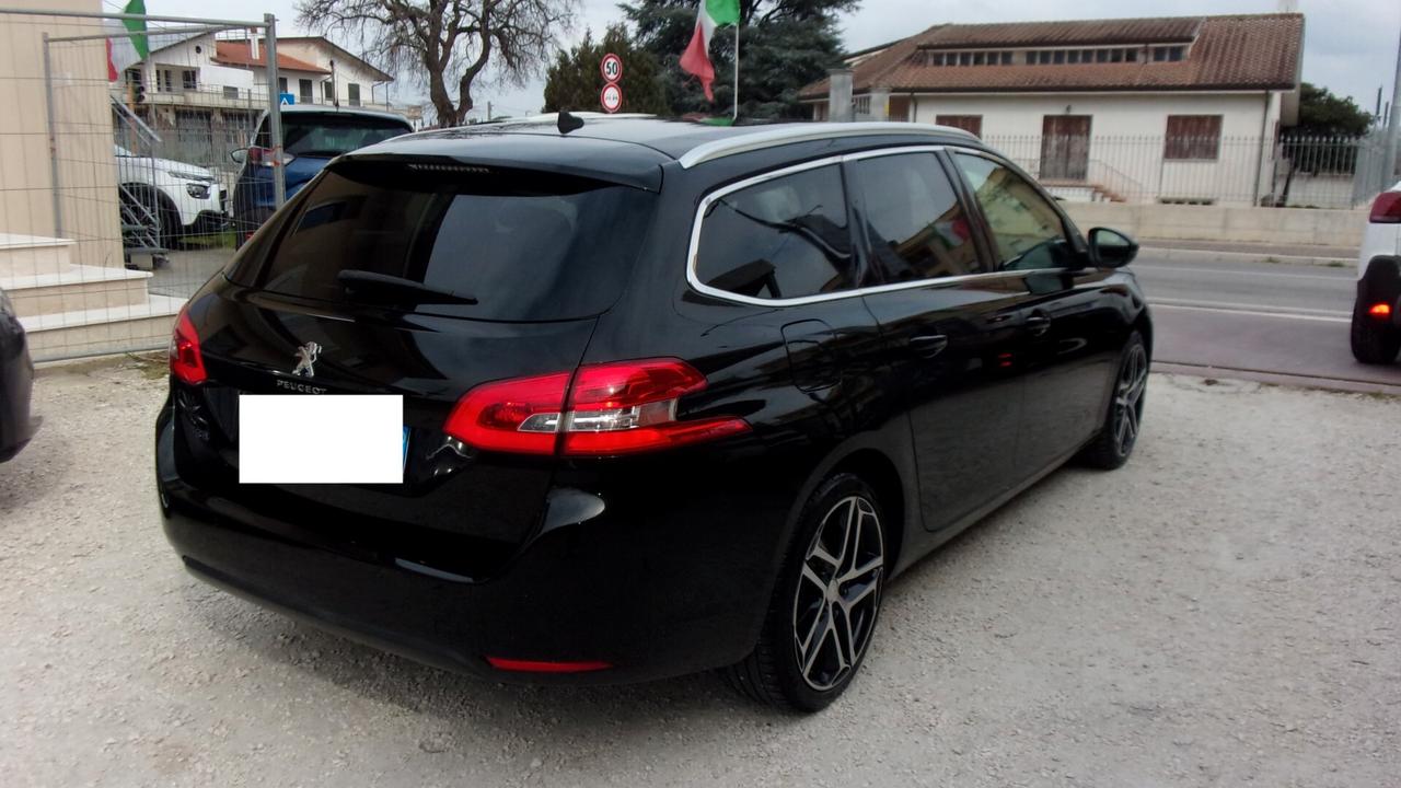 Peugeot 308 BlueHDi 120 S&S SW Allure