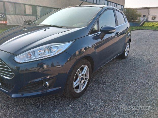 FORD FIESTA DISEL 1.5 ANNO 2015