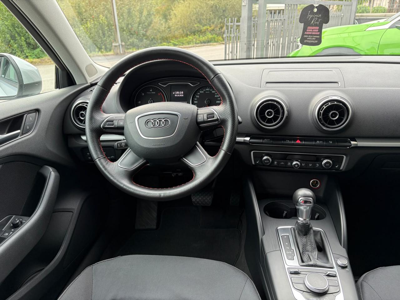 Audi A3 SPB 1.6 TDI 105cv S tronic Attraction