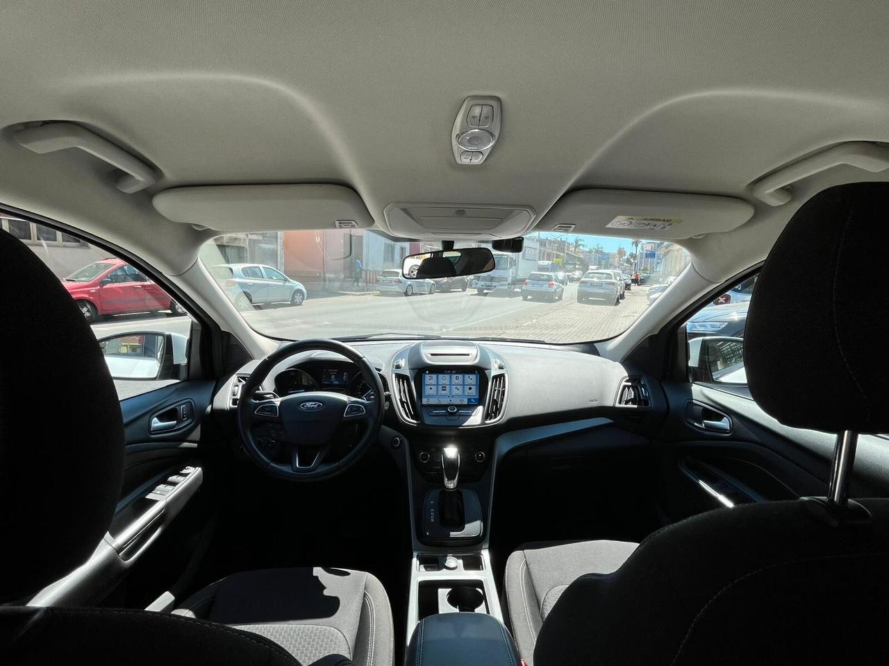 Ford Kuga 2.0 TDCI 120 CV S&S 2WD Powershift Business