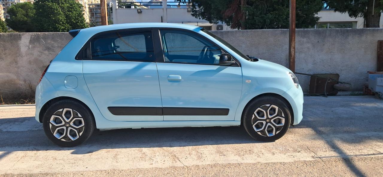 Renault Twingo SCe 65 CV Urban Night