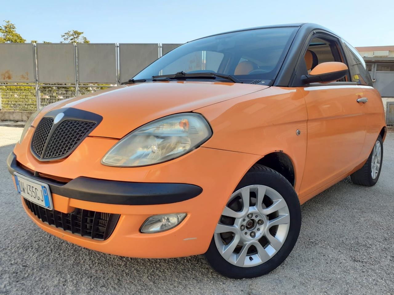 Lancia Ypsilon 1.3 MULTIJET 16V PLATINO