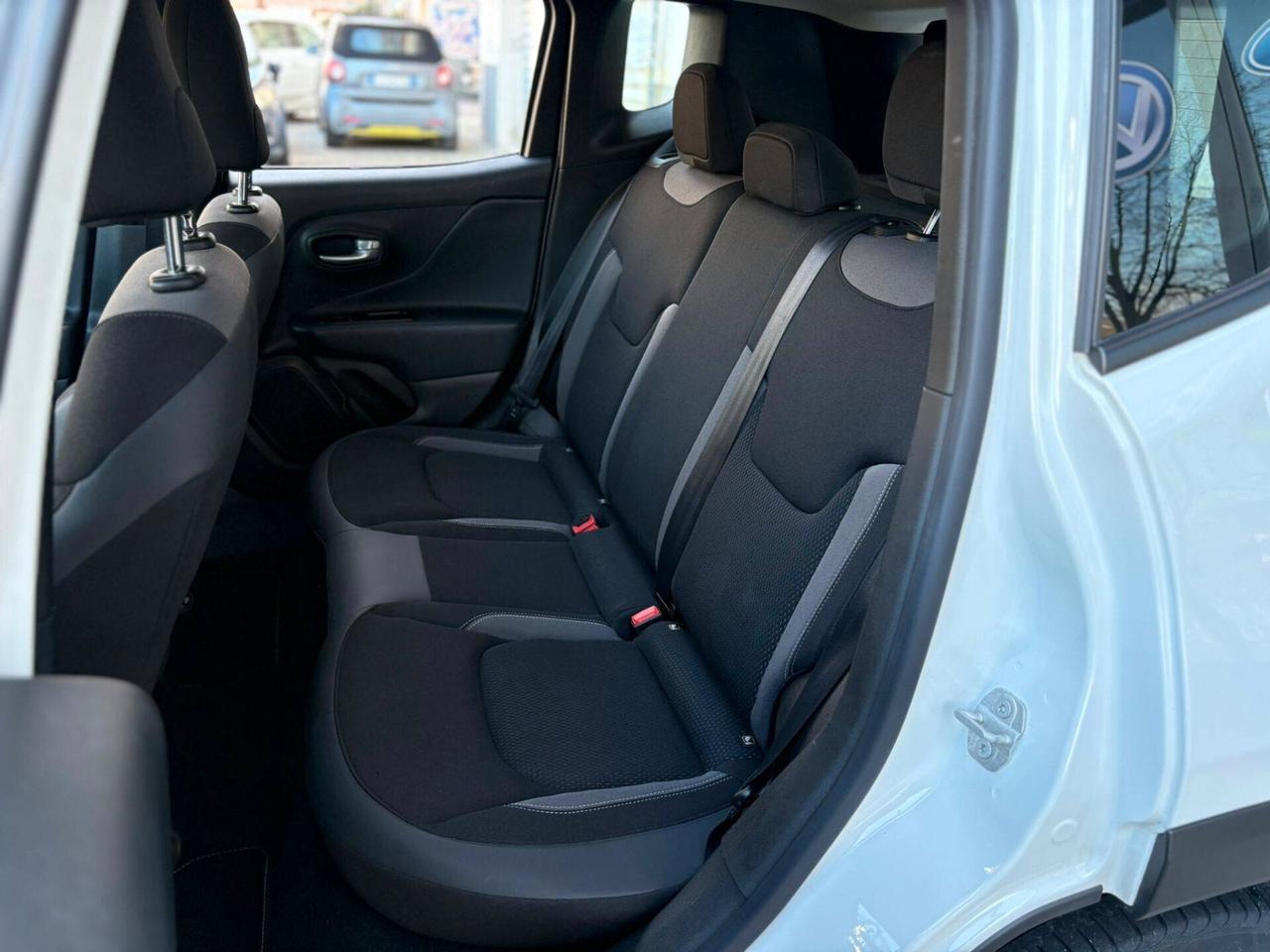 Jeep Renegade 1.6 Limited 130 cv - 2023