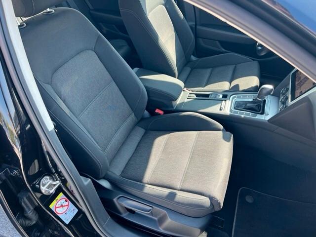 Volkswagen Passat Variant 2.0 Tdi 150Cv Business Dsg - Navigatore Discover