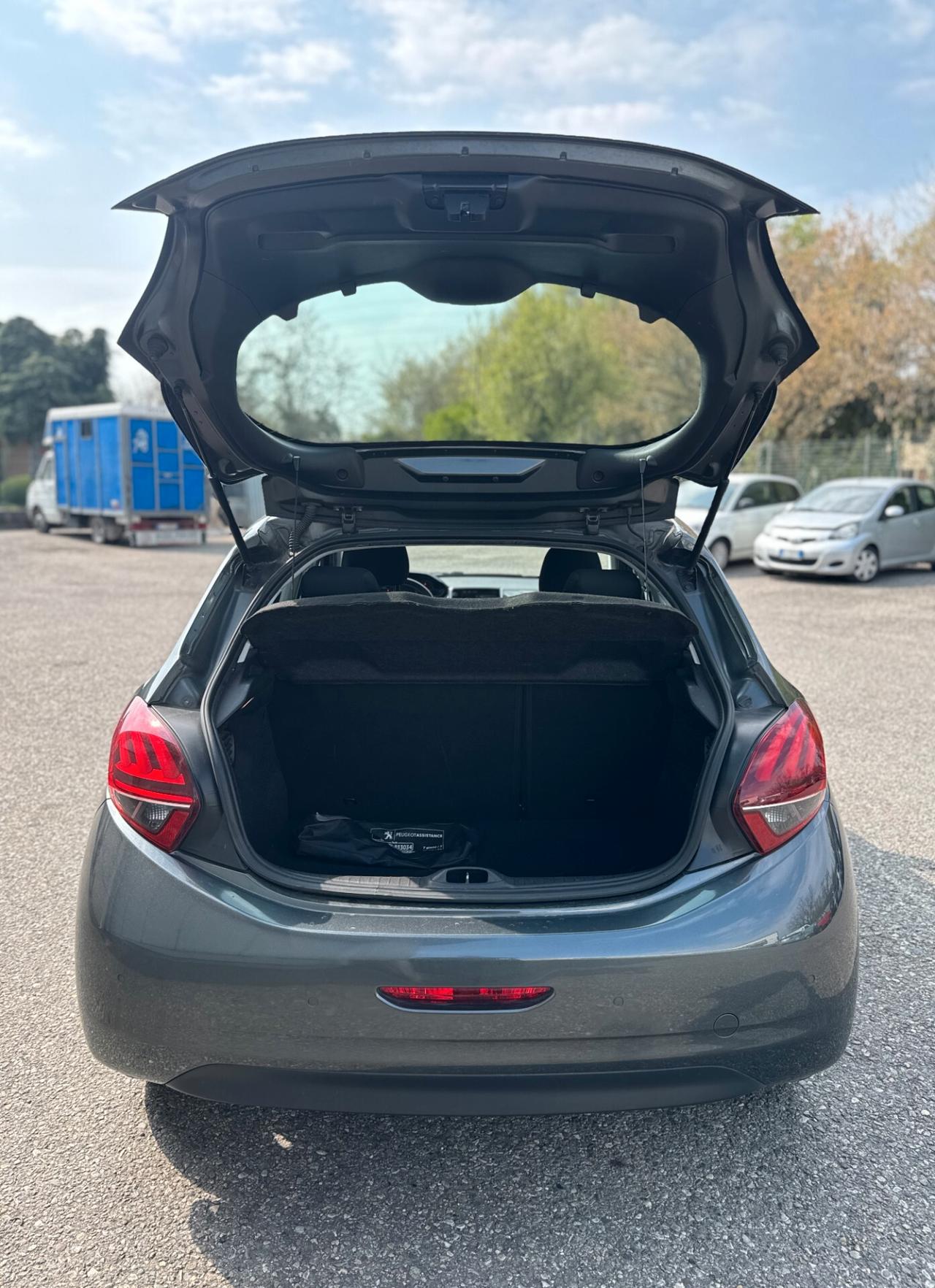 Peugeot 208 1.2 Benz *UNICO proprietario*Cinghia NUOVA