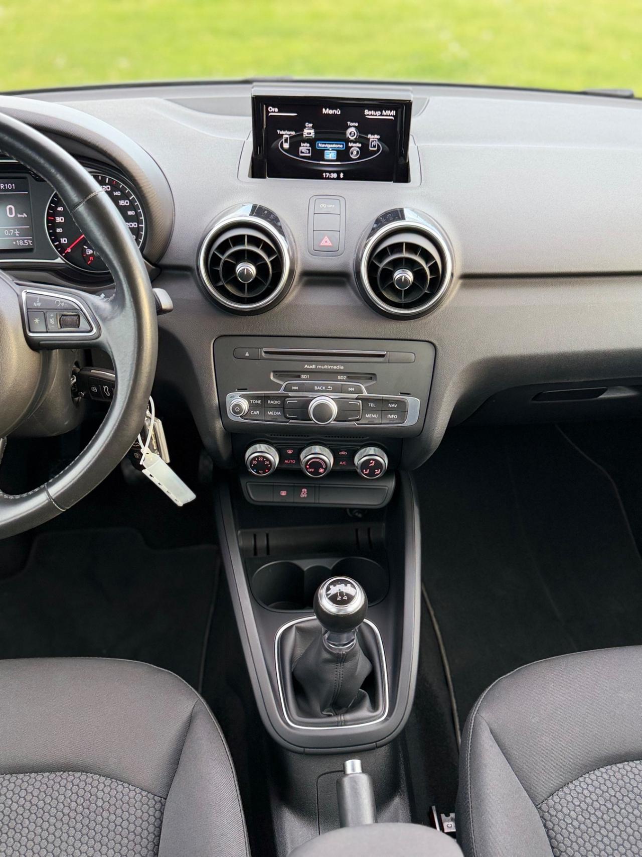 Audi A1 1.6 TDI 116 CV s line