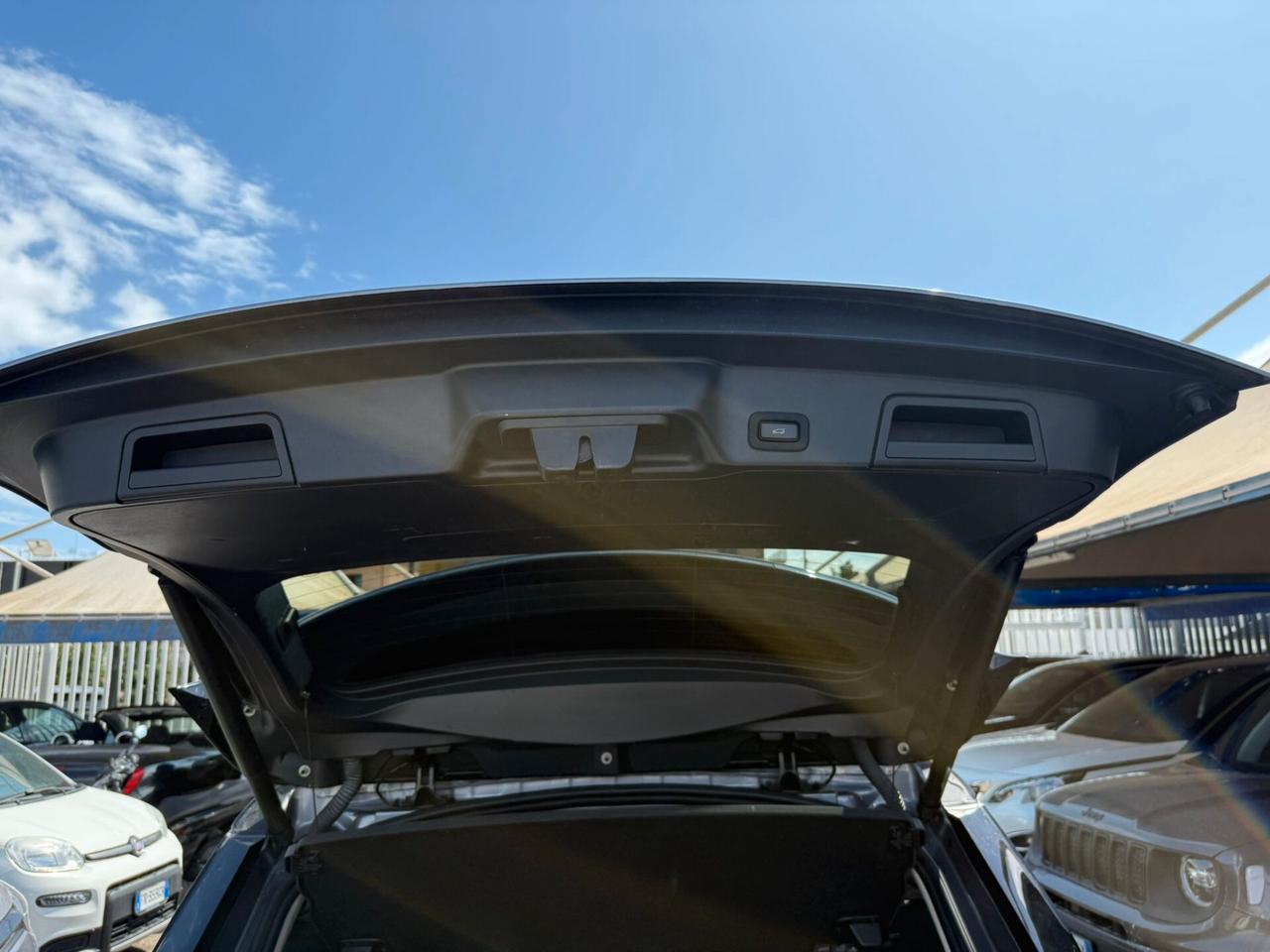 Land Rover Range Evoque 2.0D I4-L.Flw 150 CV AWD Auto R-Dynamic