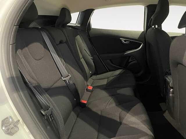 Volvo V40 2.0D 120CV Business - NEOPATENTATI