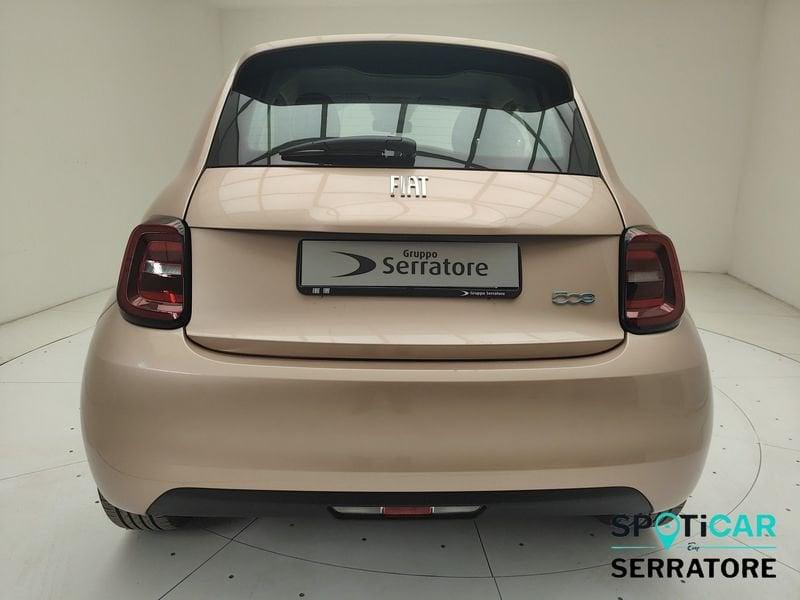 FIAT 500 La Nuova Nuova Hatchback My23 La Nuova - 320 Berlina
