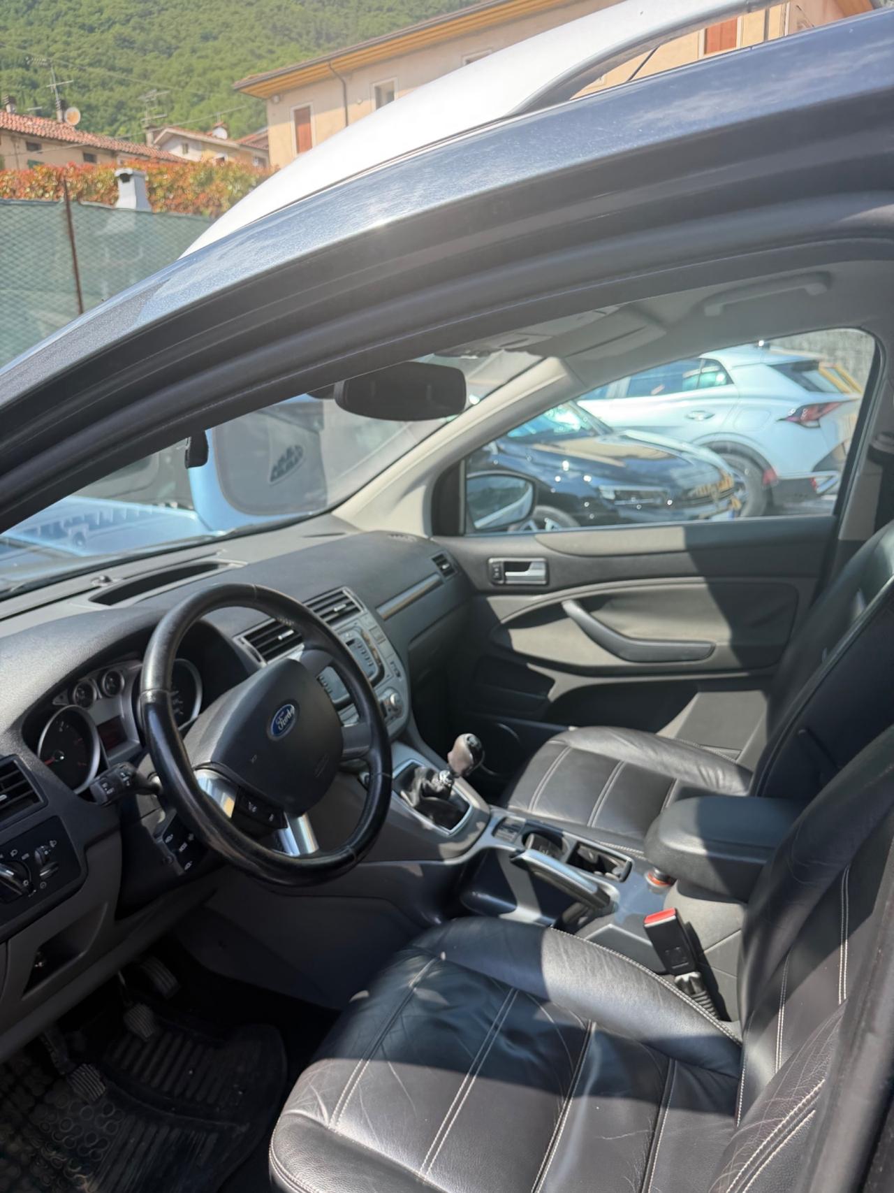 Ford Kuga 2.0 TDCi 136 CV 4WD Titanium DPF