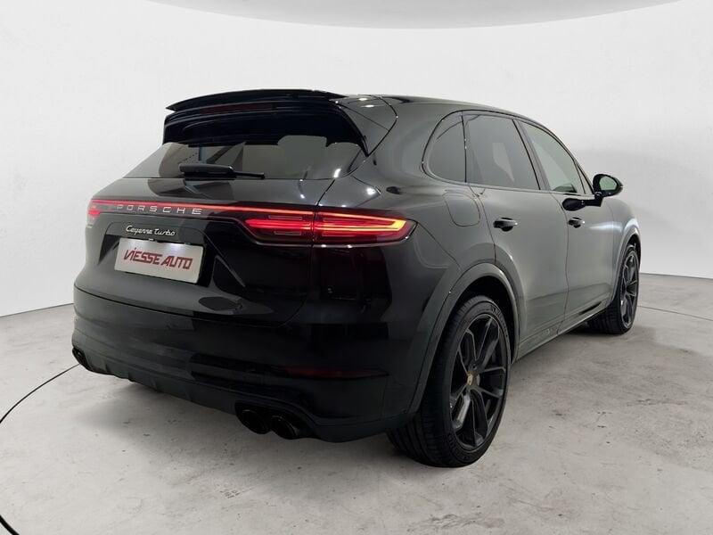 Porsche Cayenne 4.0 V8 Turbo