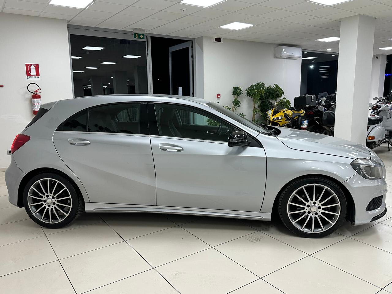 Mercedes-benz A 200 CDI Automatic Premium 136CV - 2014
