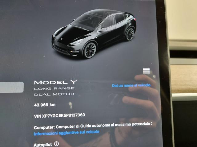 TESLA Model Y Long Range AWD