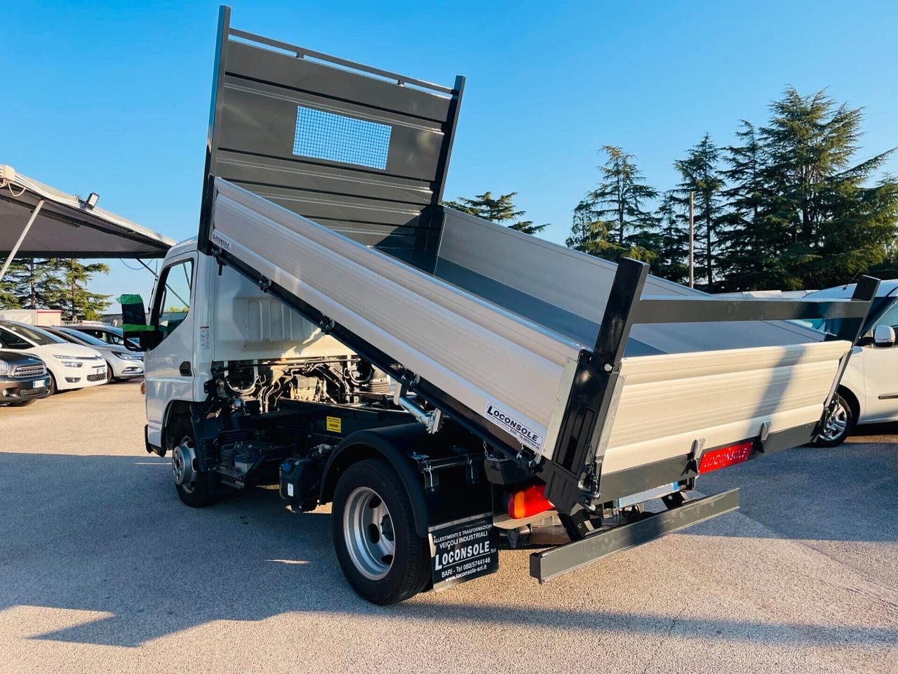 Mitsubishi Canter FUSO 35 CON RIBALTABILE TRILATERALE NUOVO PATENTE B EURO 6