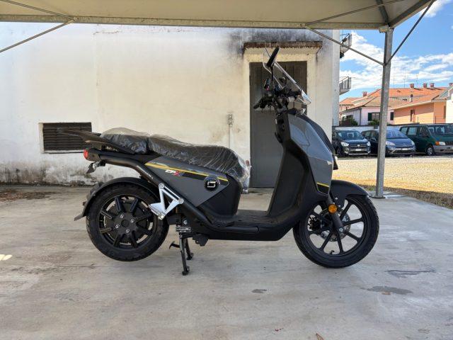 SUPER SOCO CPX VMOTO ELETTRICO L3 = 125cc 2 BATTERIA - ECO INCENT